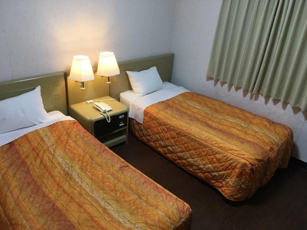Okinawa Hotel Continental Naha Eksteriør billede